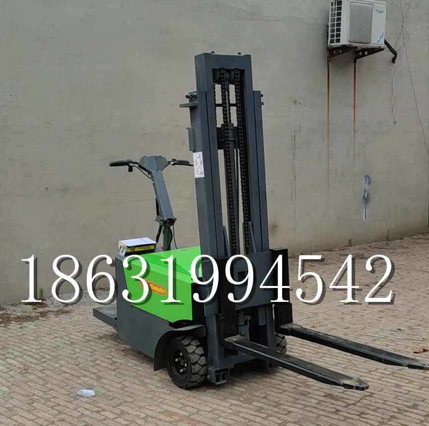 营口市优程全电动叉车插腿式堆高车液压装卸车1.5吨升高小型站驾式铲车